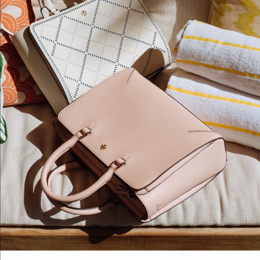 Tory Burch Robinson - Picture 2 of 6
